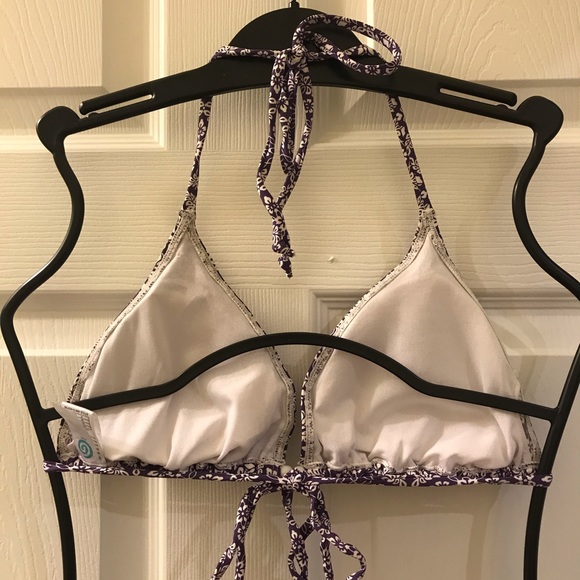 O Beach 🏖 Bikini Set - Picture 3 of 7